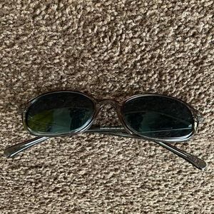 Kenneth Cole sunglasses